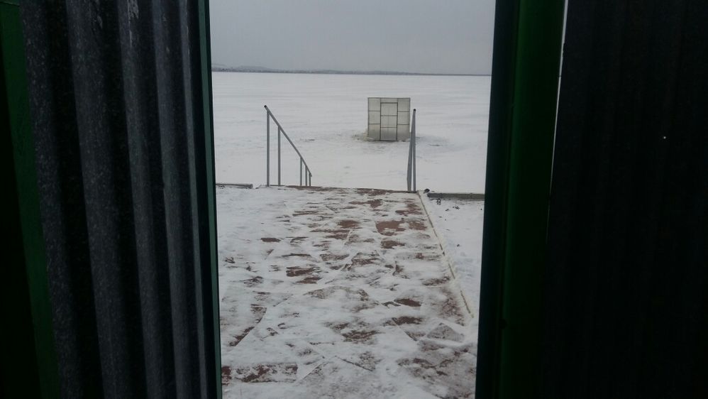 Прорубь!!! Бани на дровах на озере