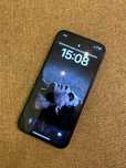Iphone 12.