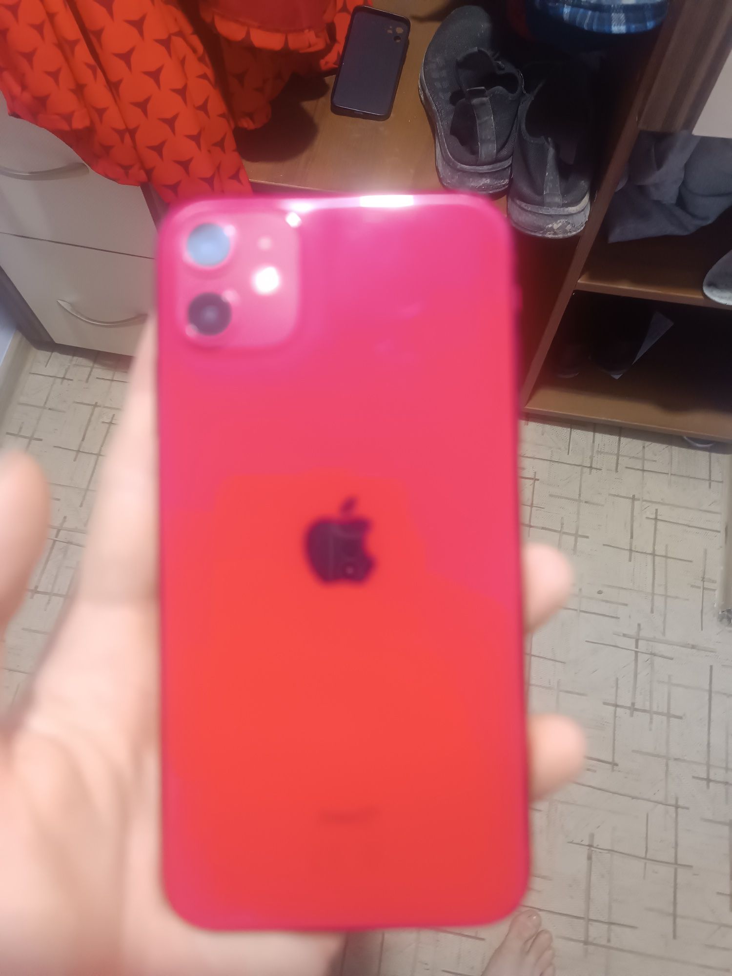 Iphone 11 красного цвета эксклюзивный