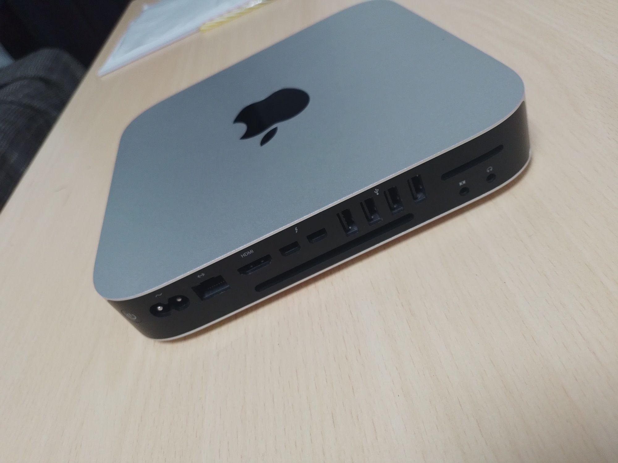 Продам  Mac mini A1347.