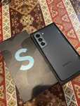 Samsung Galaxy S22 256GB в идеальном состоянии