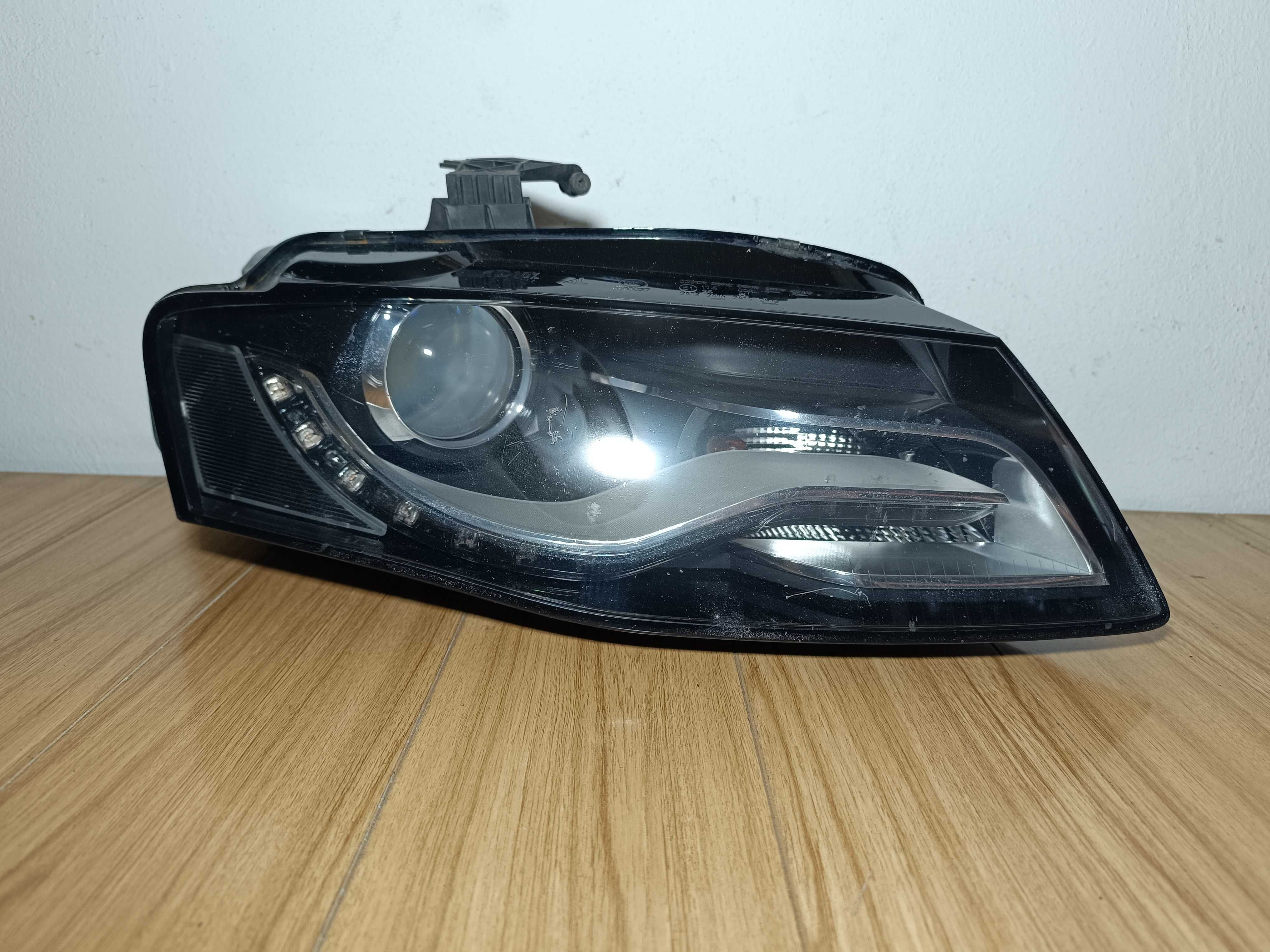 Фары XENON 2шт Audi A4 B8 Дорест 07-11г Ауди А4 Б8 Передние Ксенон