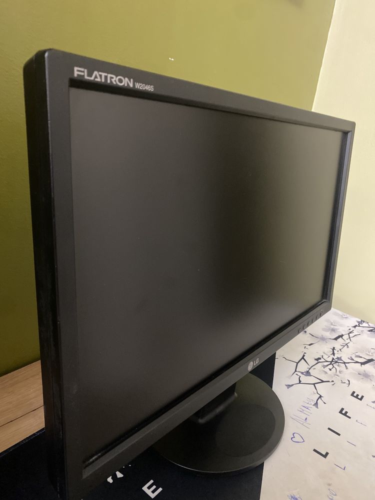 Продам монитор Lg
