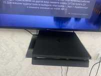 Ps 4 slim 1 tb почти новая