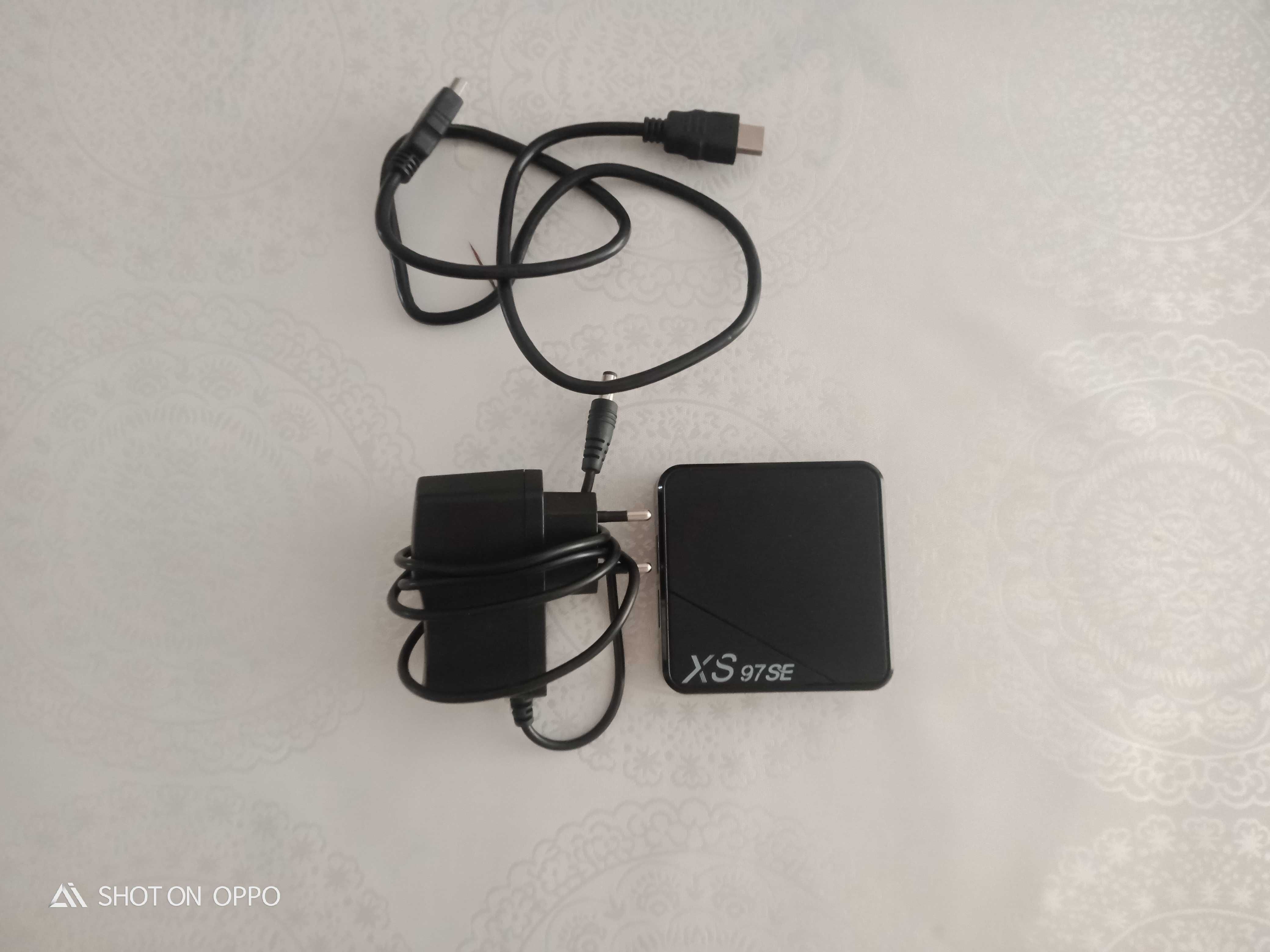 Android TV Box XS 97SE, без пульта, с кабелями