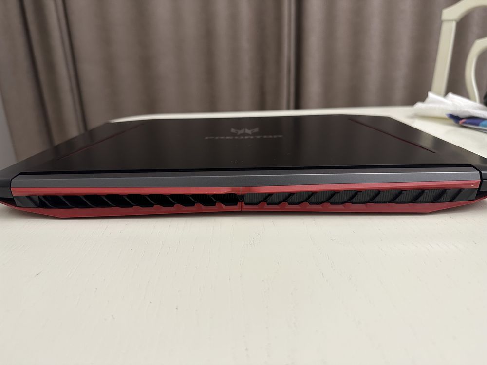 acer predator helios 300