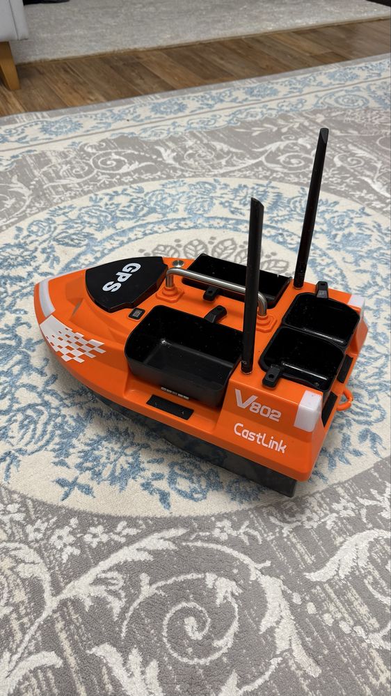 Прикормочный кораблик Flytec V802 Pro оранжевый