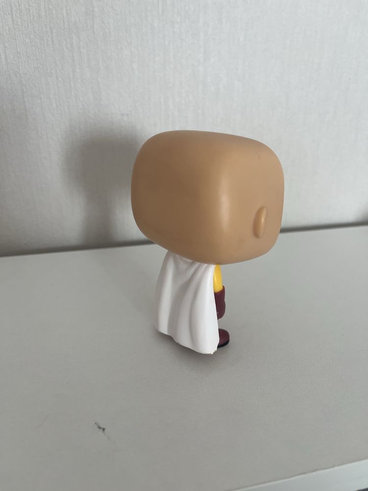 Продам Funkopop ONEPANCHMAN  покупал за 12000