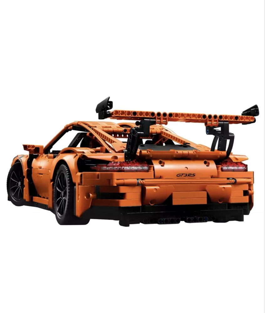 Конструктор  техник Порше . Porsche 911 GT3 RS