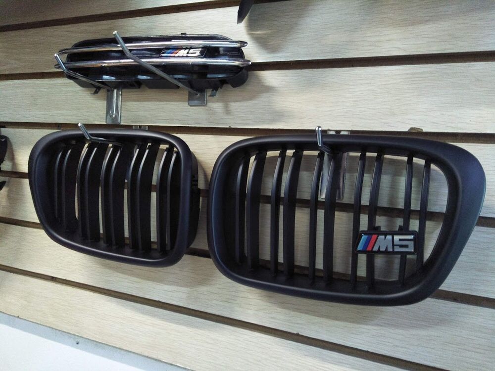 решетка в бампер, оправа туманки, молдинг ноздри Бмв Е39 M5 BMW e39 m5