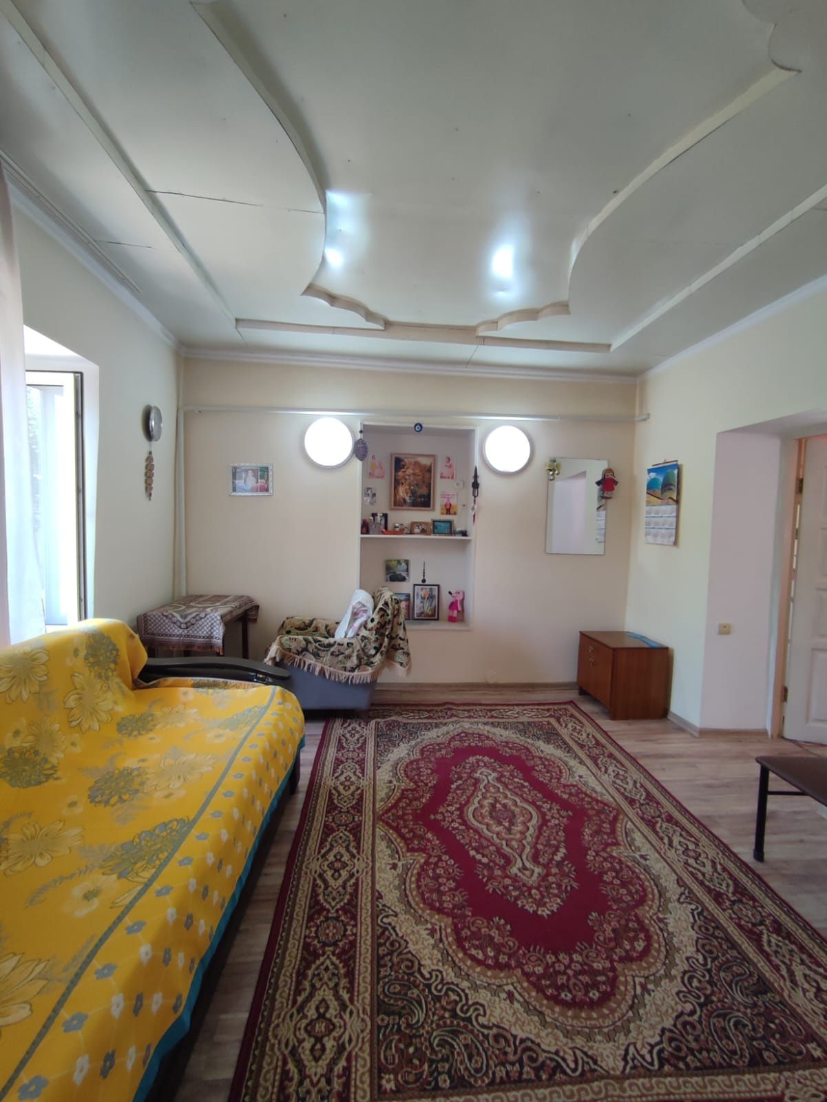 Продается дом в п.Касымбек.55 м2 .Участок 11 соток.
