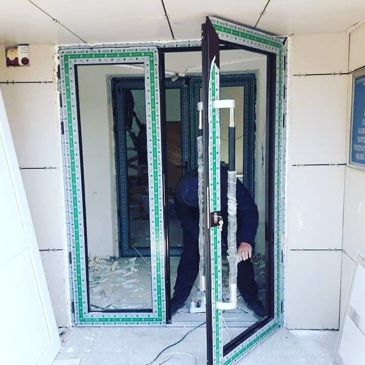 Металлопластиковые окна и двери