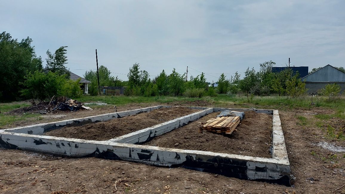 Продам 2 участка 6 и 6 соток каждая