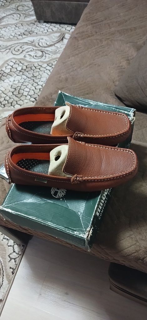 Продам мужские макасы