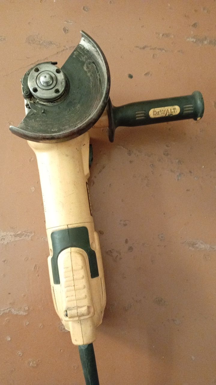 Ушм dewalt 125см