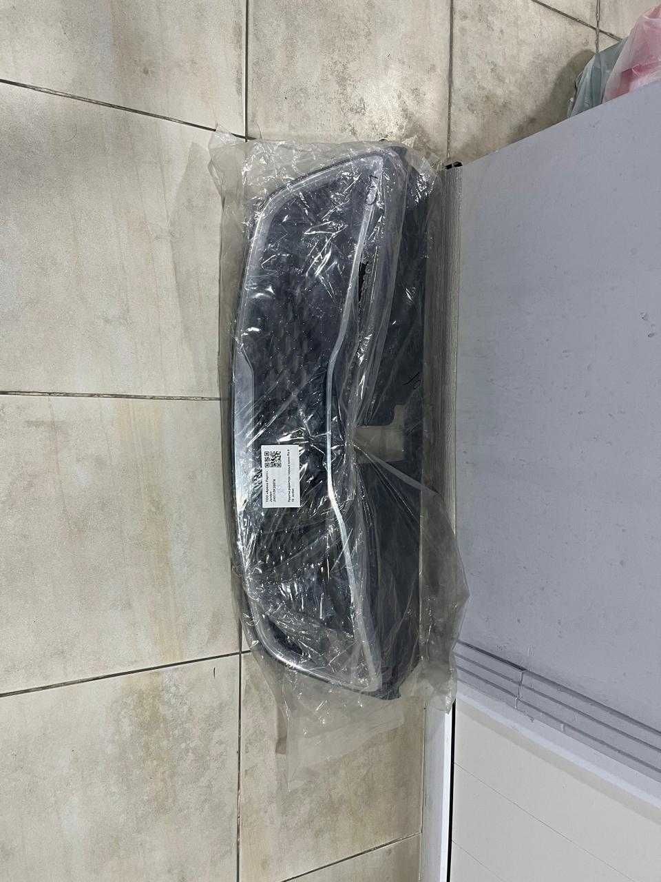 Решетка радиатора / решетка в бампер Hyundai Accent/Kia Rio 2010-24г