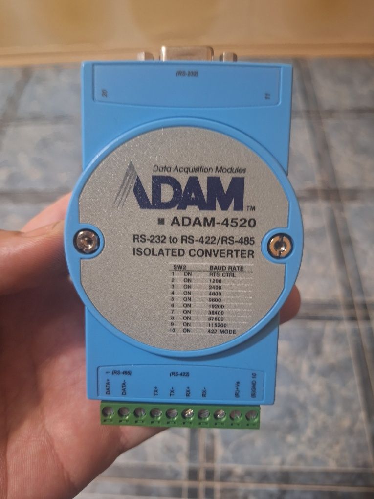 Adam-4520 Конвертер RS-232 в RS-422/485, изоляция на стороне RS-232, -
