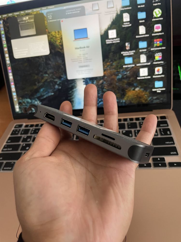 Macbook air M1 256/8 gb