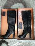 Продам настоящие итальянские зимние сапоги LESILLA р. 38-39