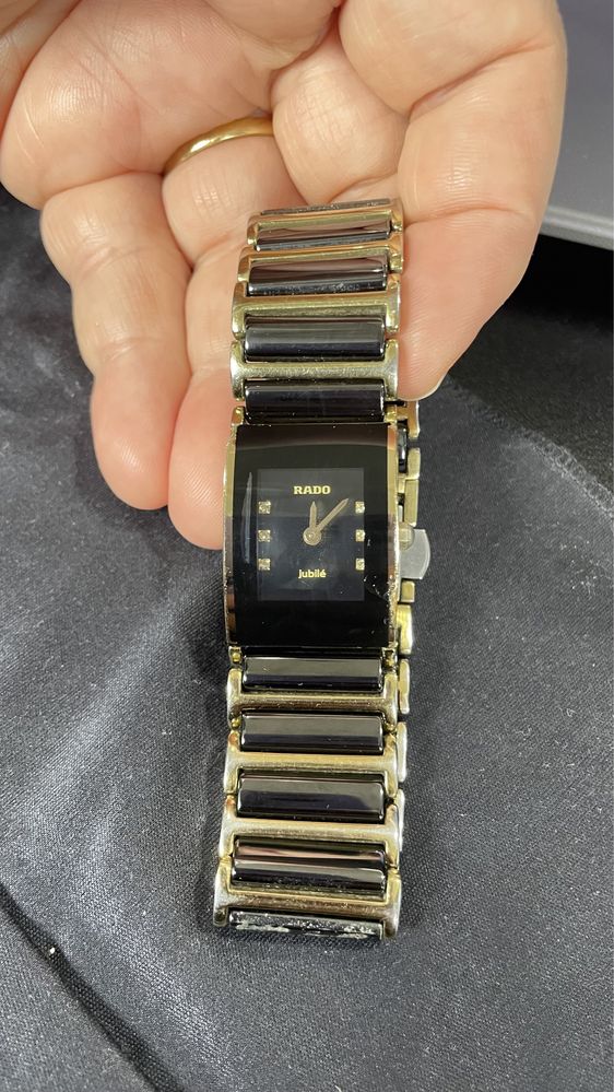 Часы женские Rado