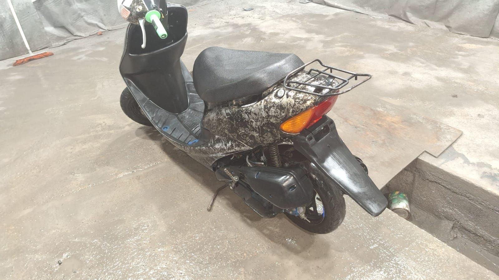 Продам Скутер Дио AF35