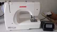 Швейная машинка Janome