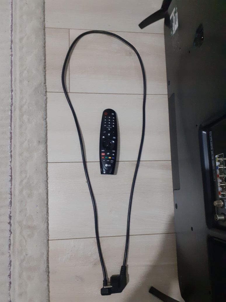 Телевизор LG на запчасти.