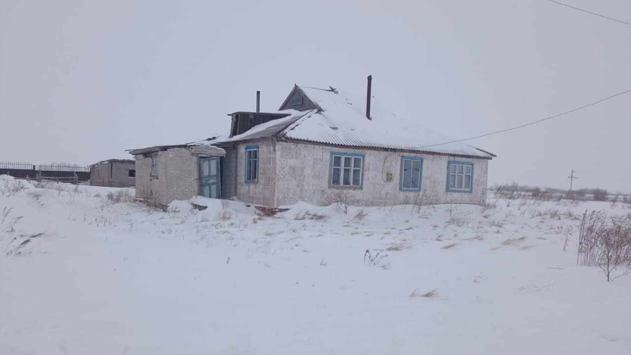 Продам и или обменяю ДОМ на КРС или лошадей