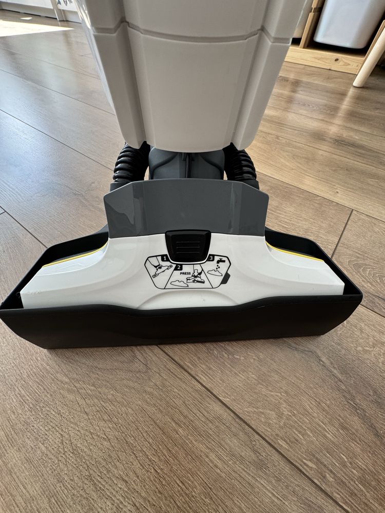 Продам электрошвабру Karcher FC 5 б/у