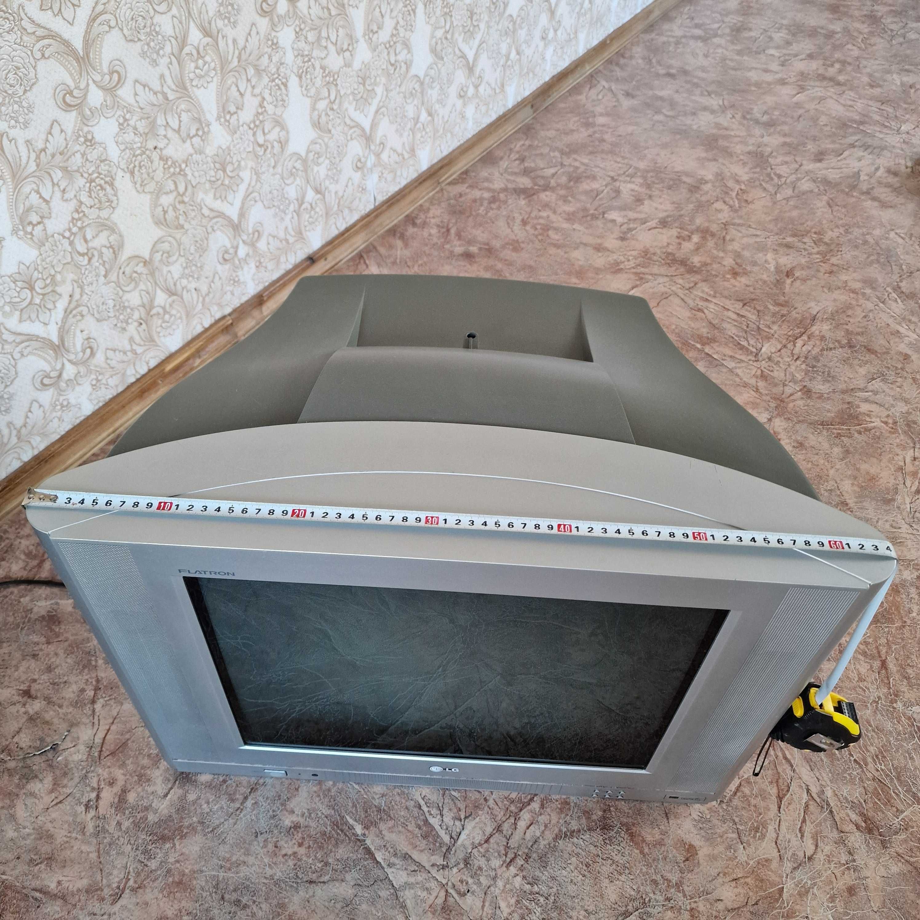 Продам телевизор LG Flatron б/у