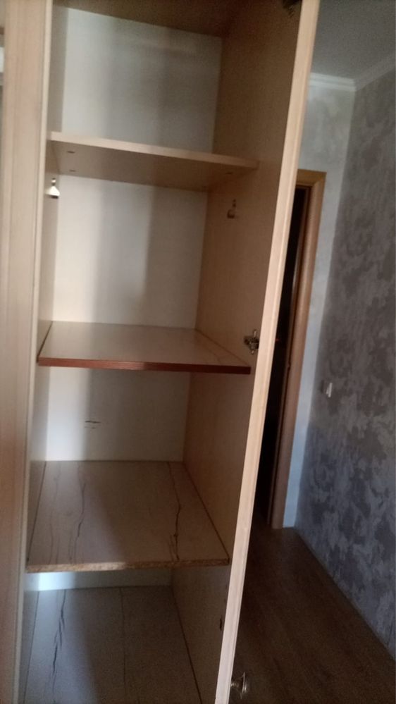 Продаю свой шифоньер