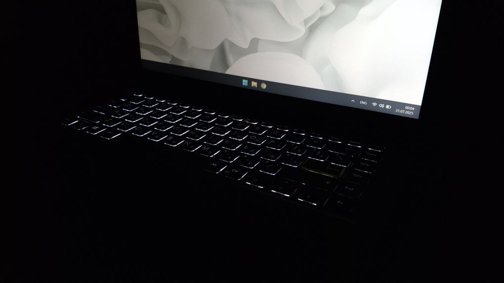 Asus VivoBook 14