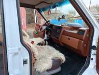 Продам Volkswagen Caravelle