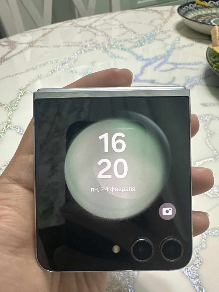 Galaxy Z Flip 5