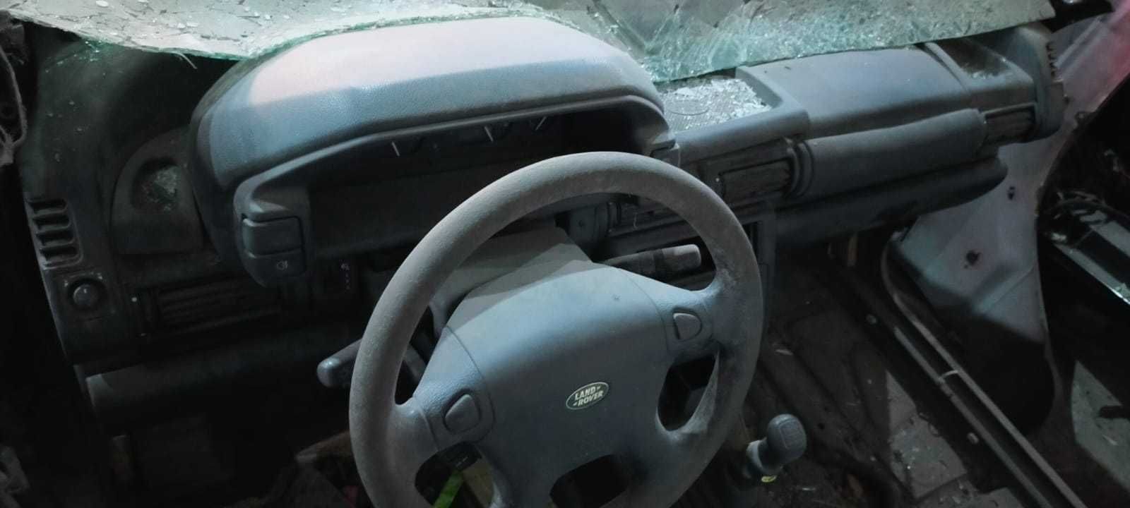 Торпеда панель Тойота Лексус Мерс Пассат Ауди Ниссан BMW Мазда Хонда