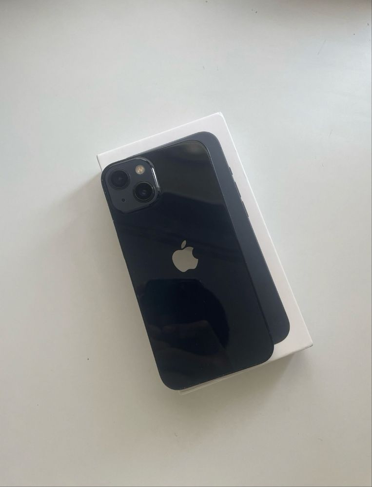 Продается iPhone 13