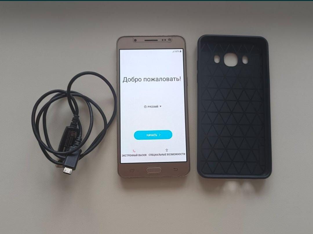 Продам Samsung j5(2016)