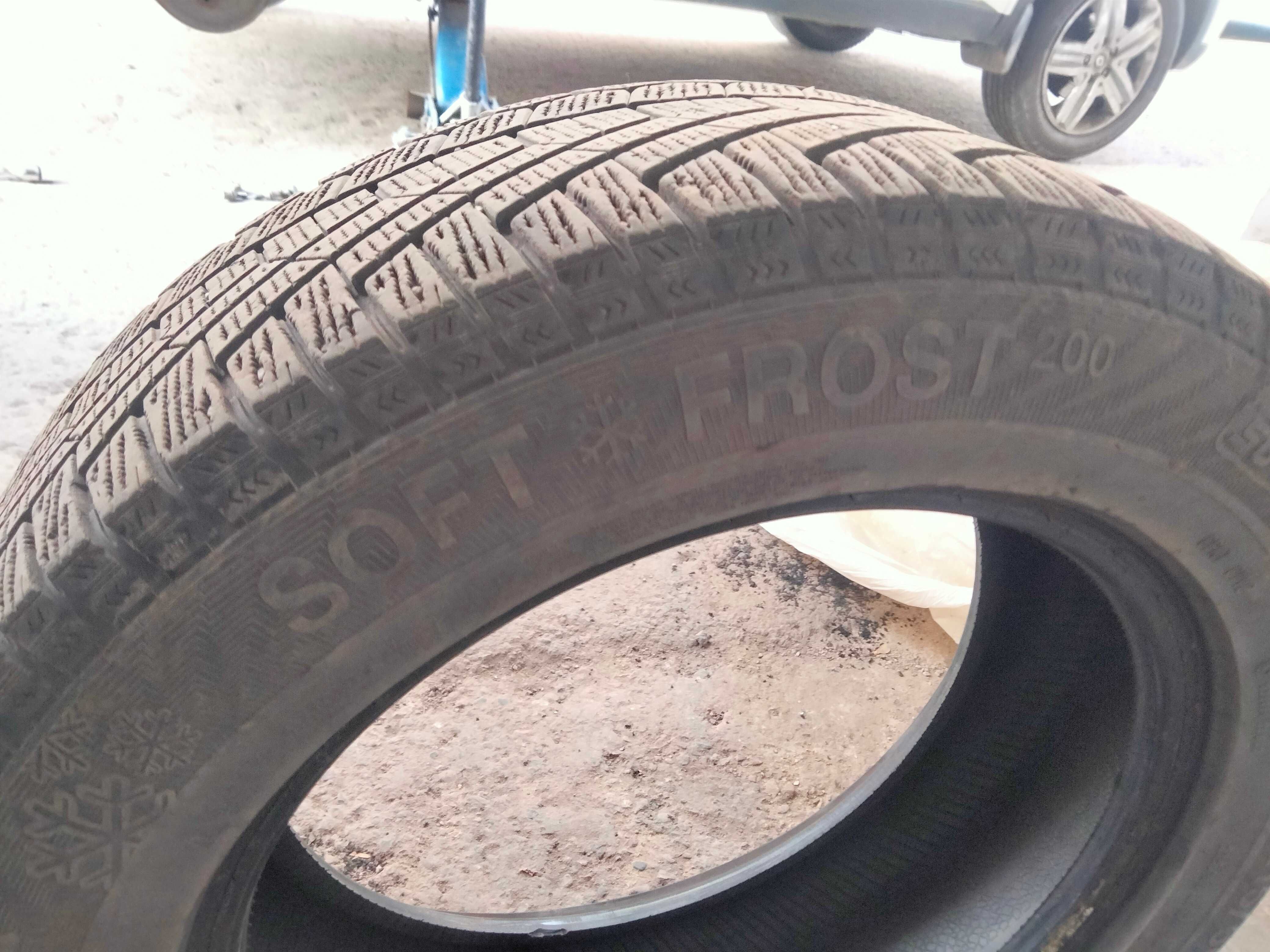 Gislaved 215/60 R17 зимняя резина