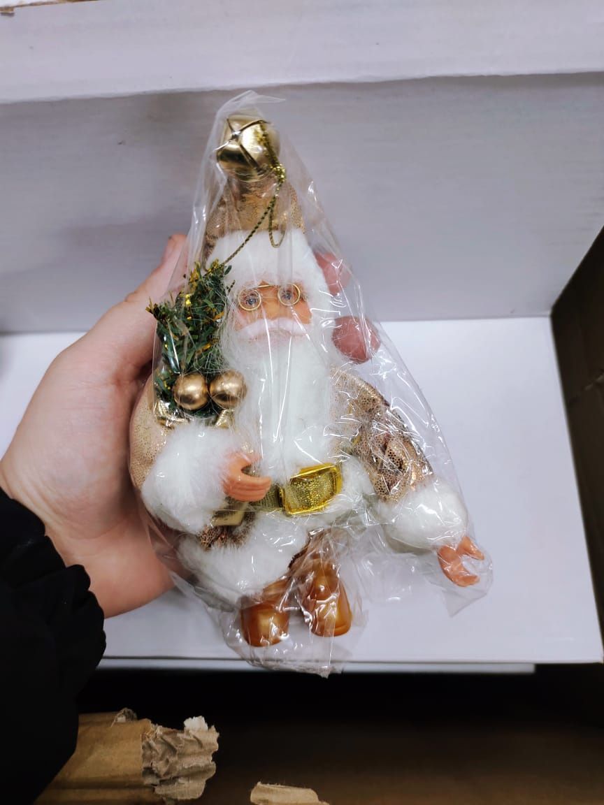 Новогодние игрушки