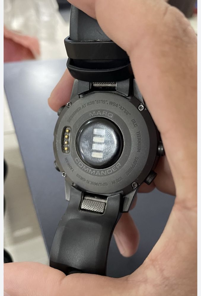 Смарт- Часы Garmin Marq Commander 1 gen