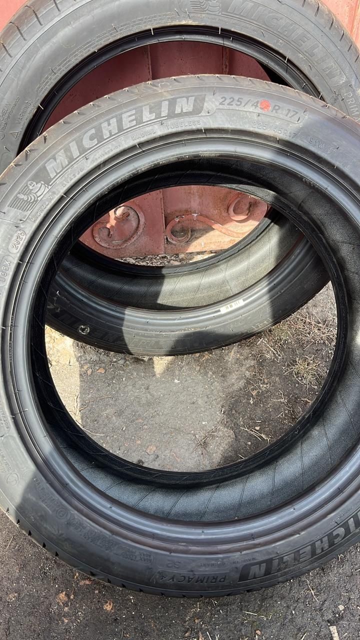 Продам летние шины MICHELIN e.Primacy 225/45 R17 94 W без шипов