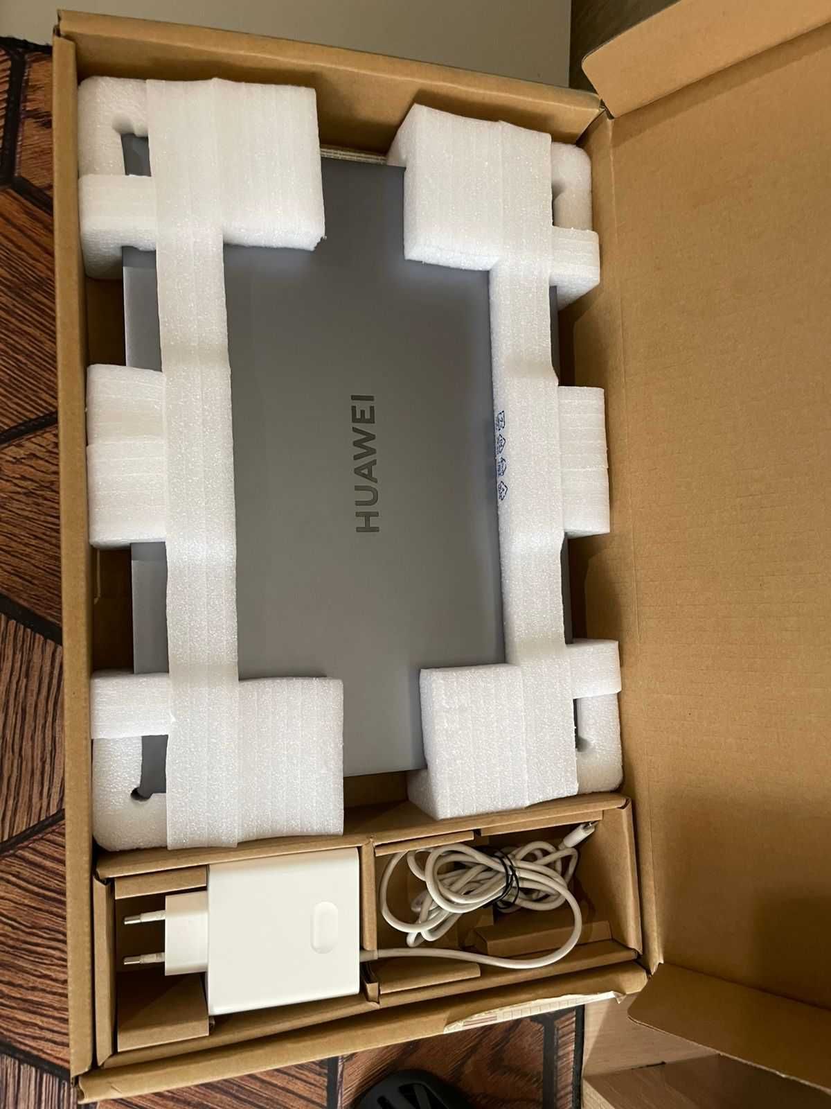 Недорого HUAWEI MateBook D 14 (2024) Intel Core i5-12Gen
