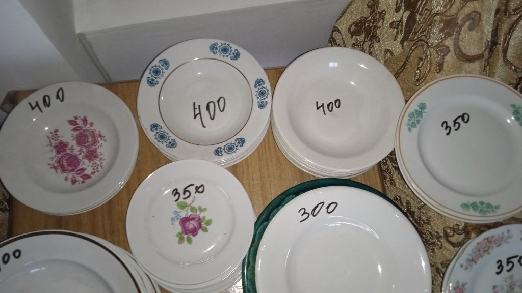 Продам посуду советскую(фарфор, керамика)чешскую