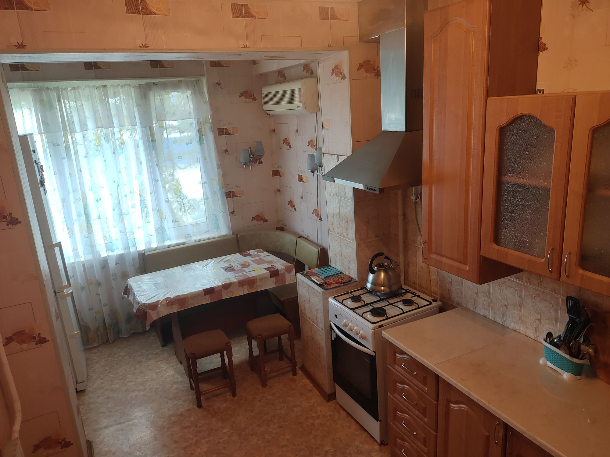 2х комнатная кв. в 11 мкр, посуточно