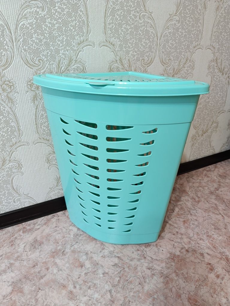 Продам корзину для белья
