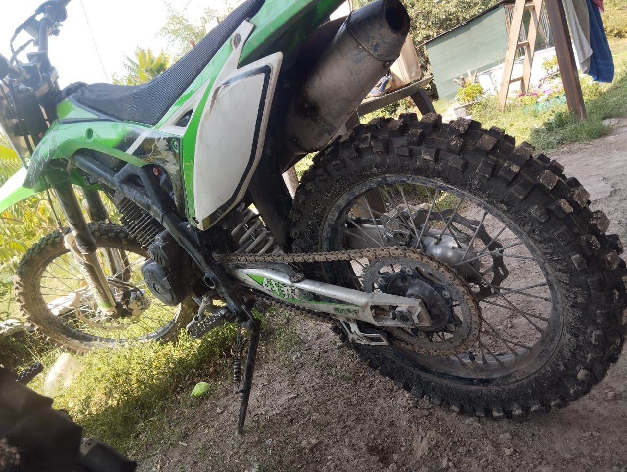 Эндуро 250 кубов