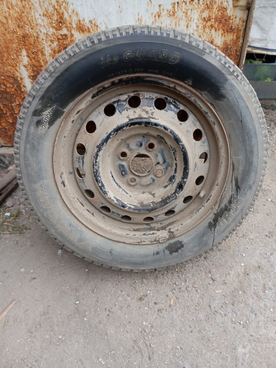 Продам шины летние и зимние