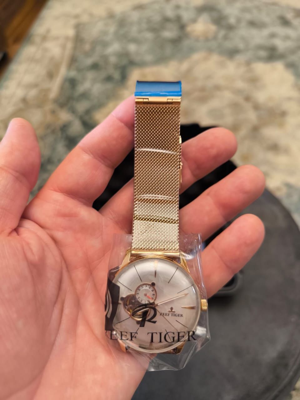 Наручные часы Reef Tiger. Новые.
