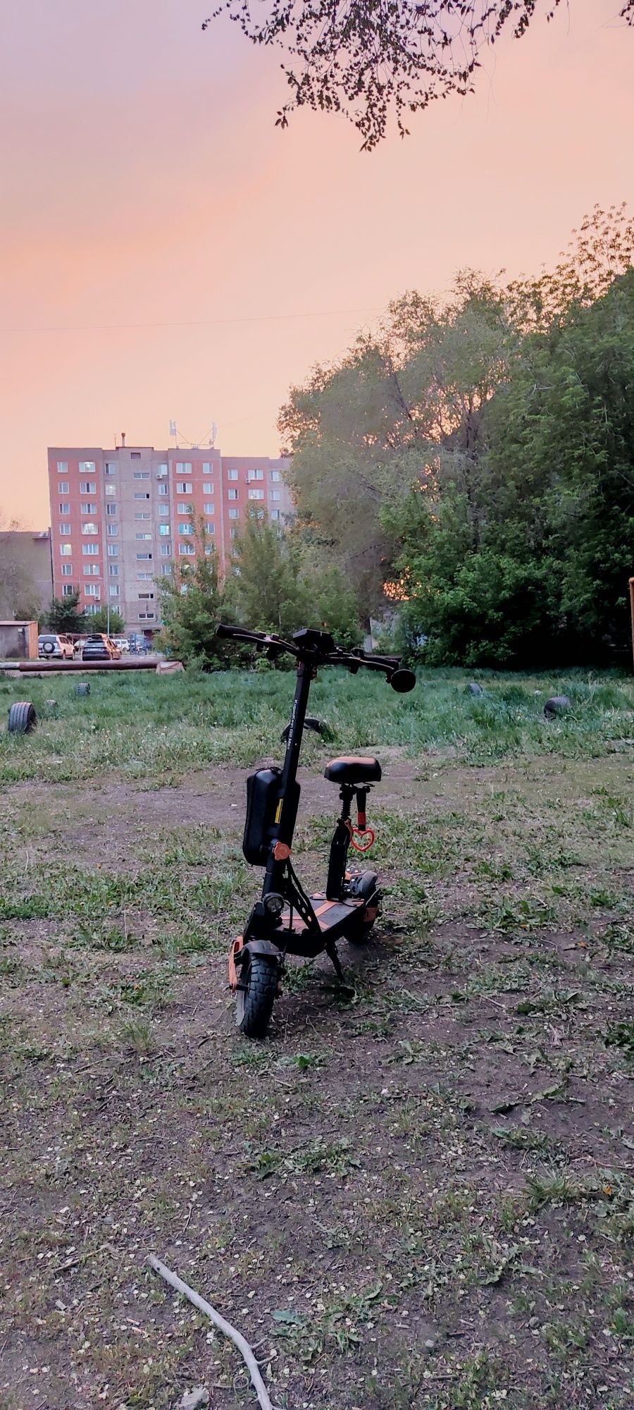 Продам электро самокат kugoo g2 max 2025