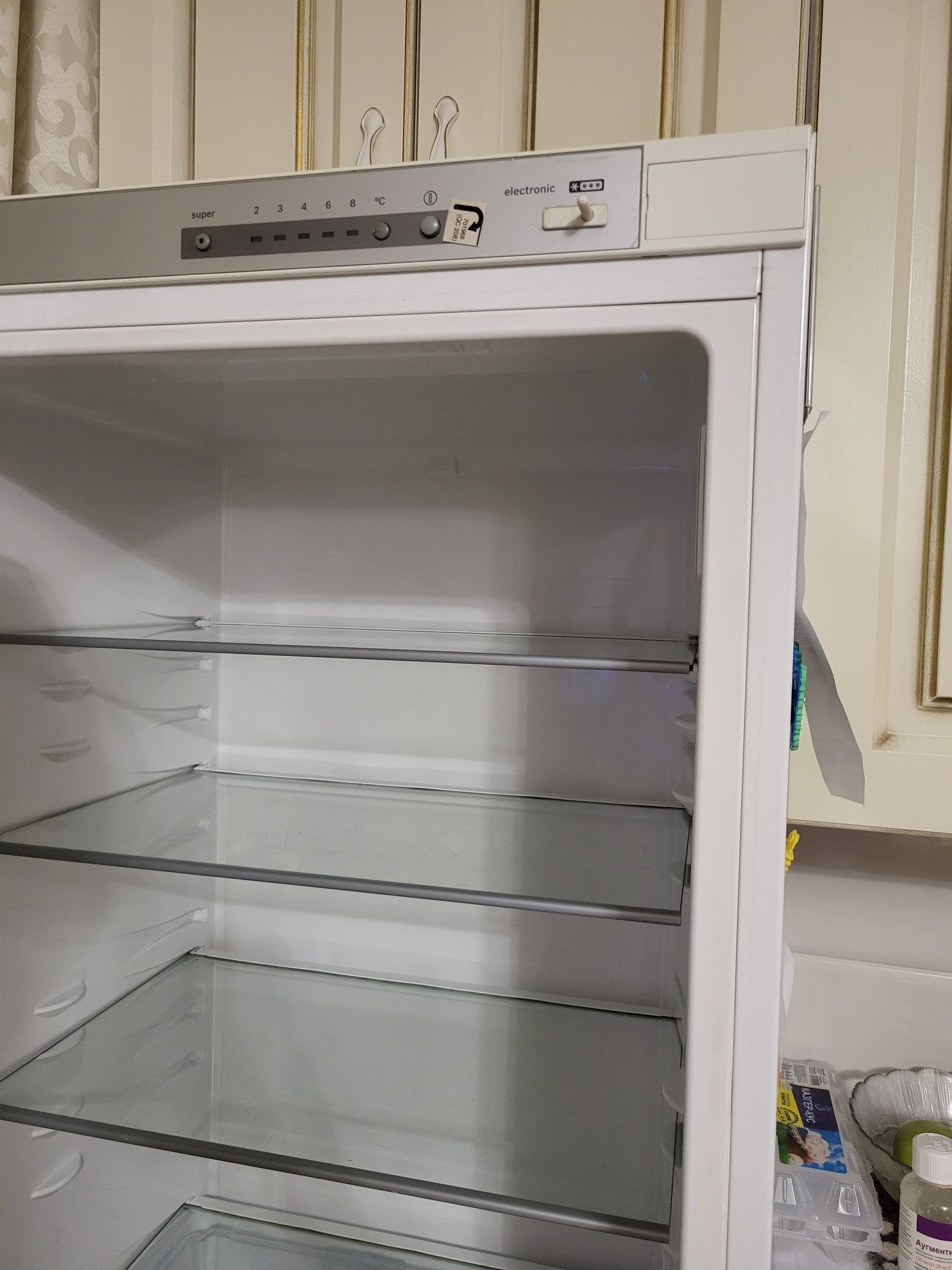 Продам бу холодильник